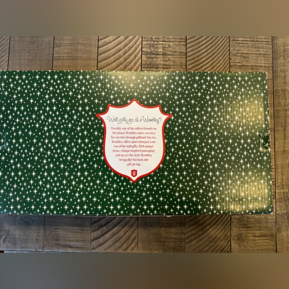 Wembley Holiday Bottle Cap Lights - Multicolor (NWT) - Picture 5 of 6